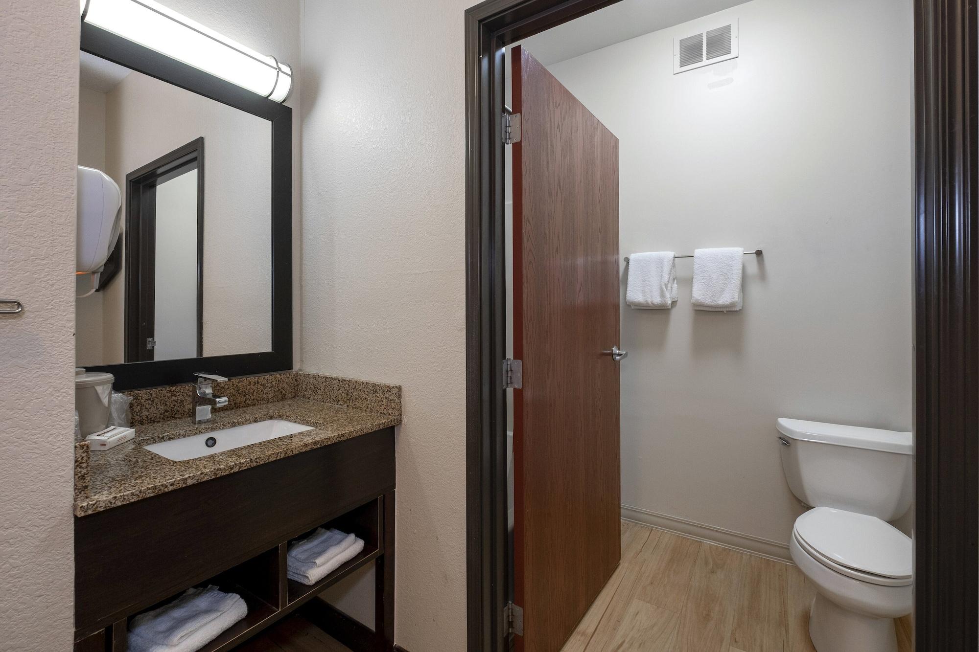 Red Roof Inn & Suites Dover Downtown Luaran gambar